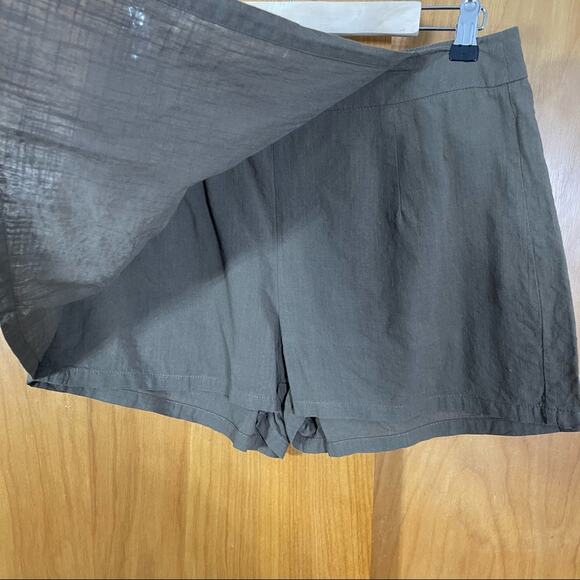 SHEIN, Skort, Olive Green, Size Large. Excellent condition! - Picture 3 of 8